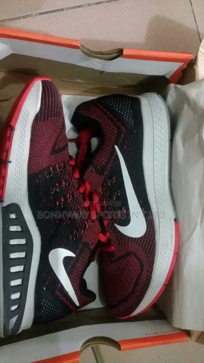 Nike Zoom Structure 18 Jugging Canvas Size 41