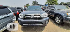 Toyota 4-Runner Limited 4x4 V6 2007 Gray