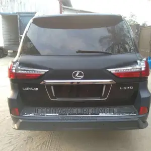 Lexus Lx570 2010 Edition Upgraded 2018 Model