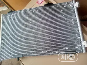 Peogout 301 Condenser