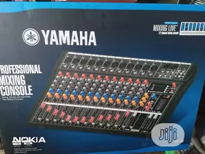 Original Professional Yamaha 12 Channels Mixer