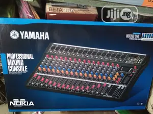 Original Professional Yamaha 16 Channels Mixer