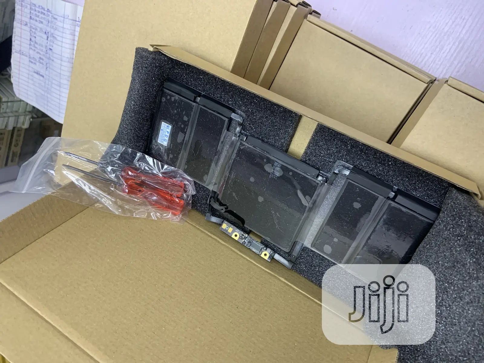 Macbook Batteries
