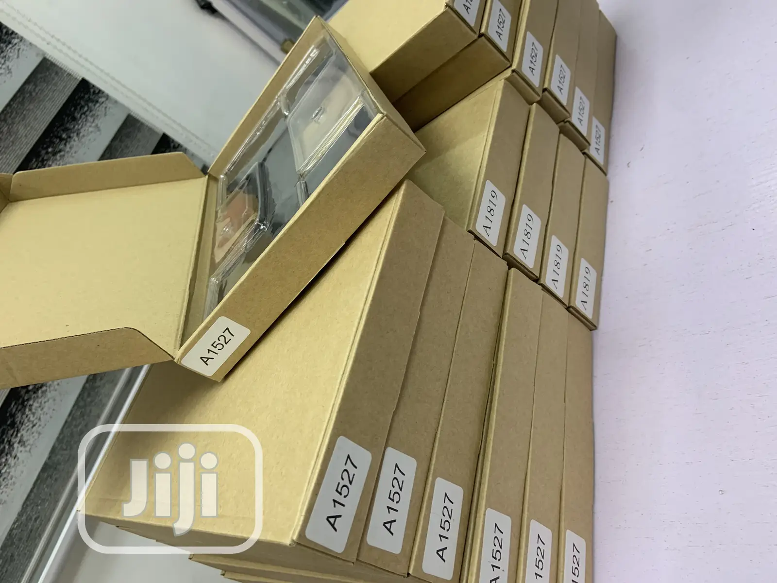 Macbook Batteries