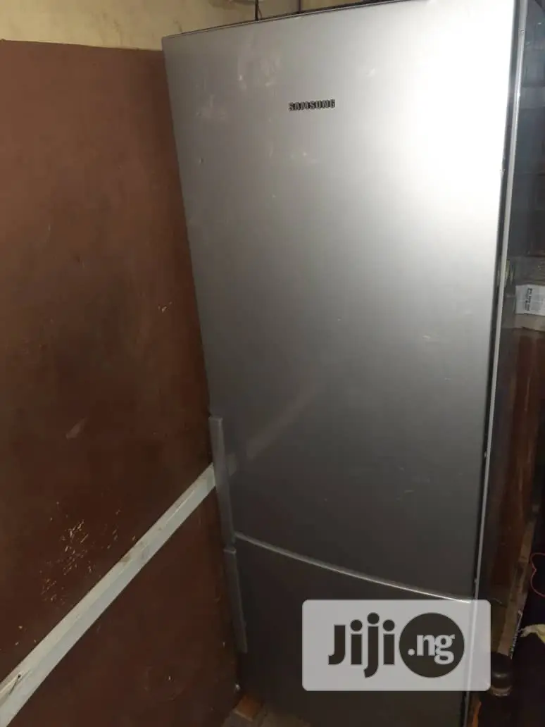 SAMSUNG Double Door Refrigerator