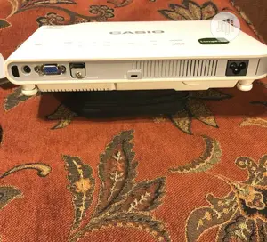 Casio Lamp Free Led Daylight Projector