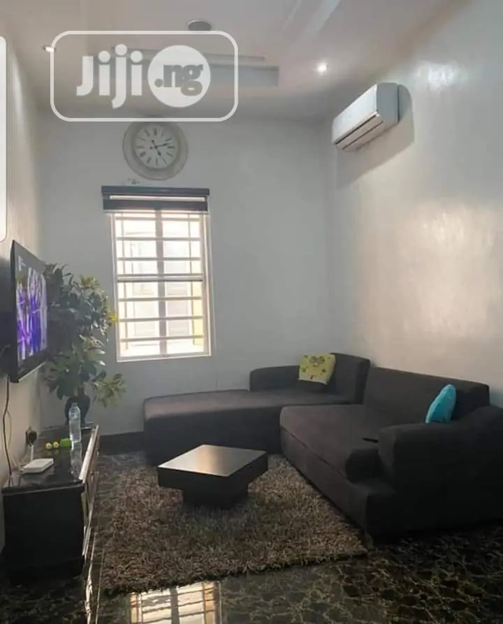 Interior Decorator