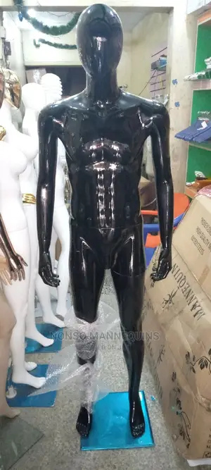 Black Faceless Male Mannequins