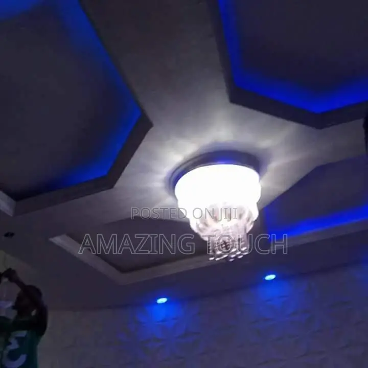 Pop Ceiling And Screeding