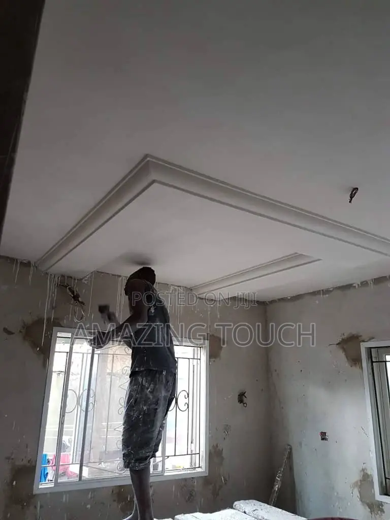 Pop Ceiling And Screeding