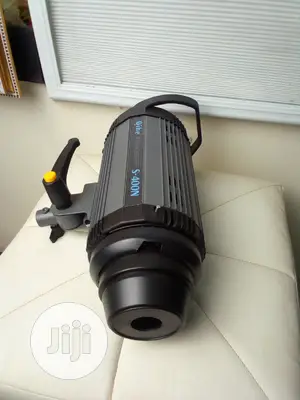 Studio Light Qihe S Series