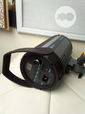 Studio Light Qihe S Series
