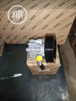 Power Steering Pump for Toyota Land Cruiser 2015 3ur