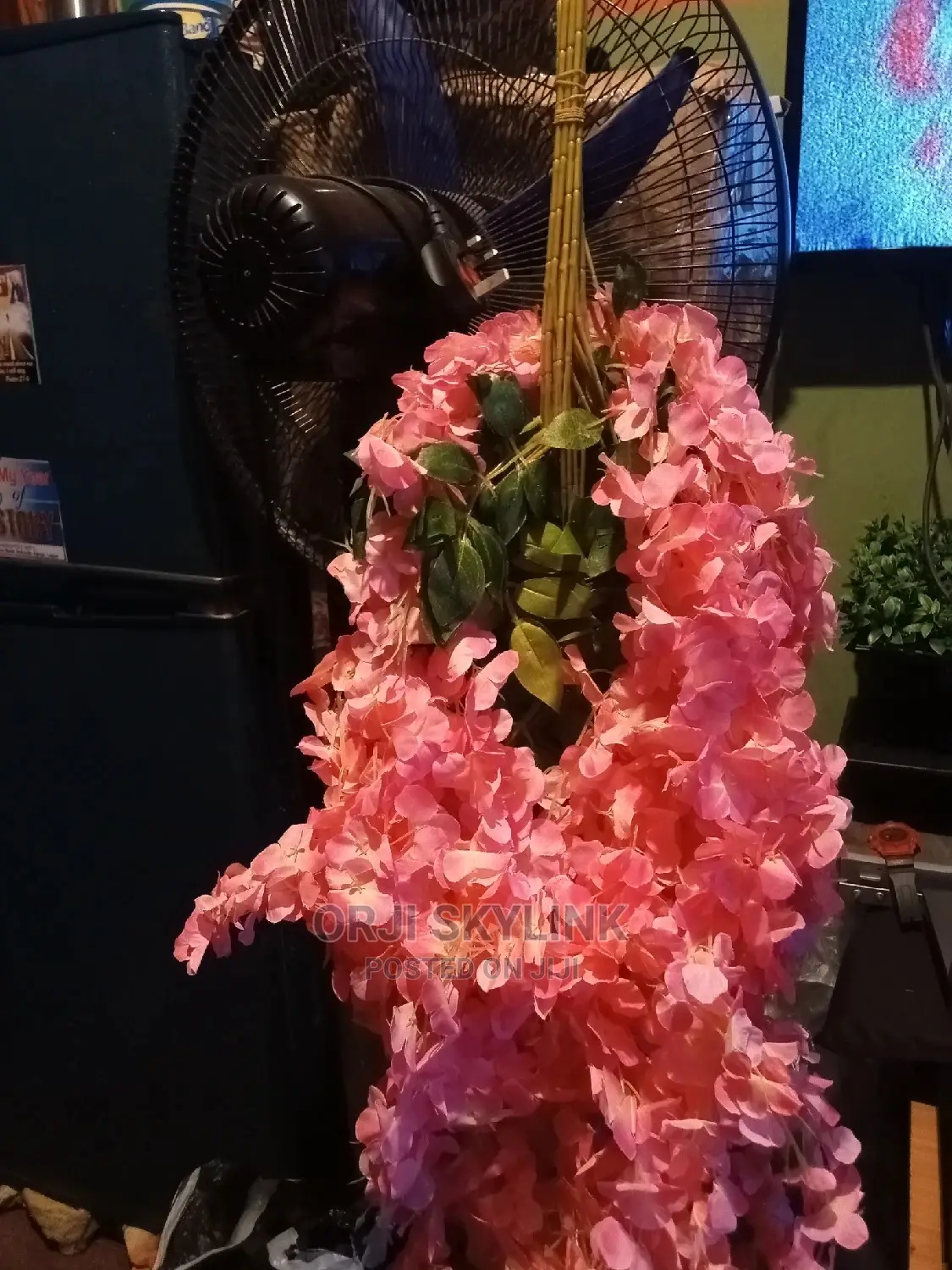 Pink Artificial Wall Dropping Flower