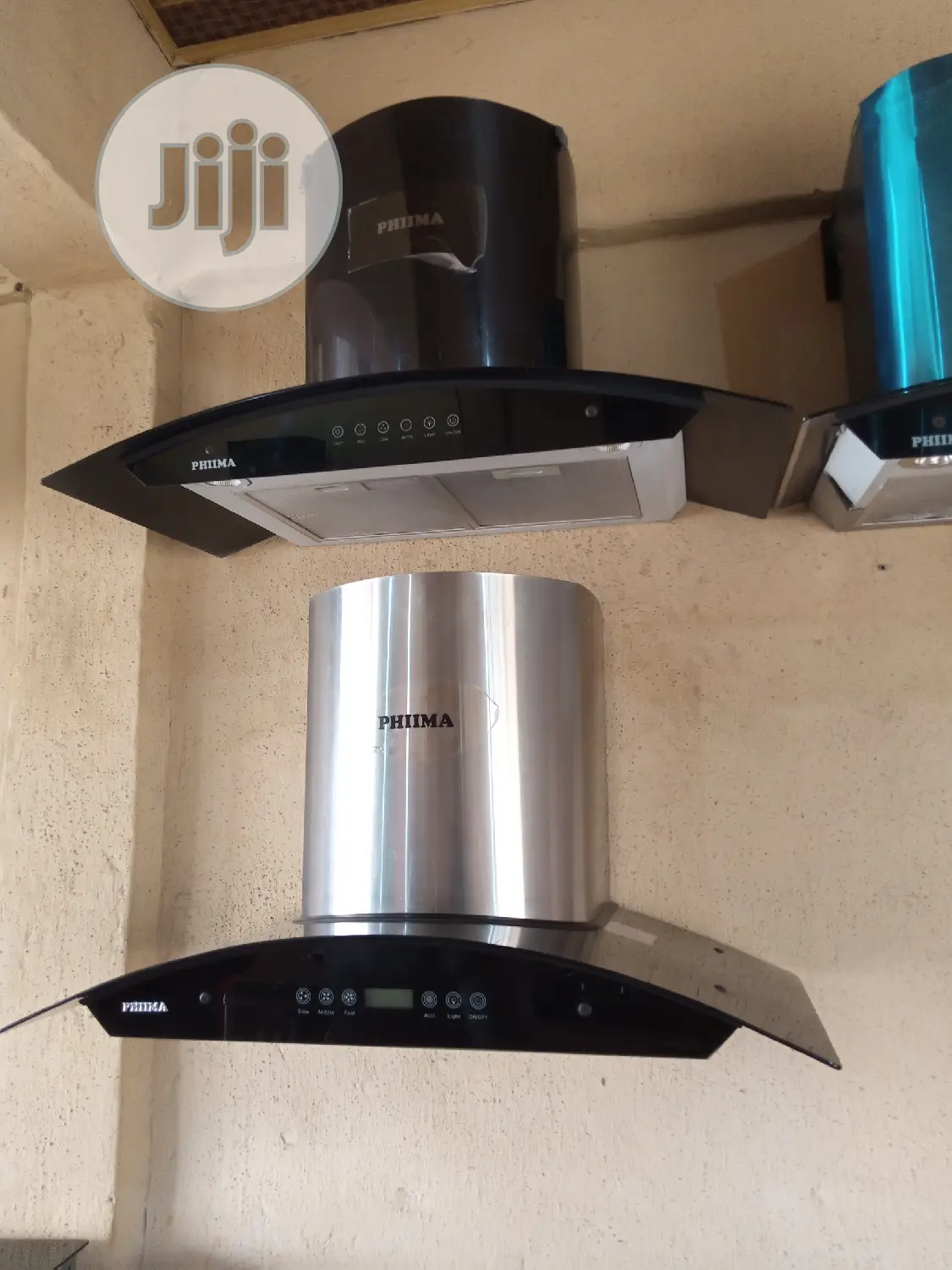 90 Cm Automatic Kitchen Extractor With Remote Control