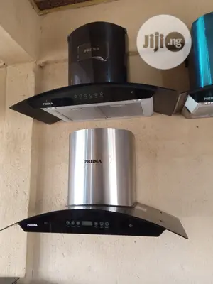90 Cm Automatic Kitchen Extractor With Remote Control