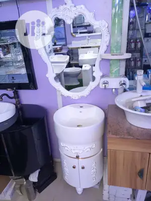 Cabinet Basins With Mirrors