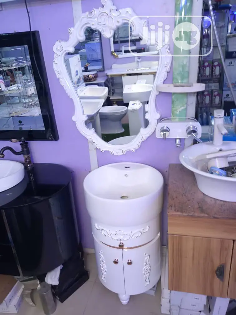 Cabinet Basins With Mirrors
