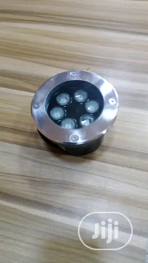 Brand New Fountain Light