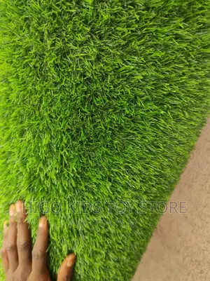 Synthetic Grass (20mm)