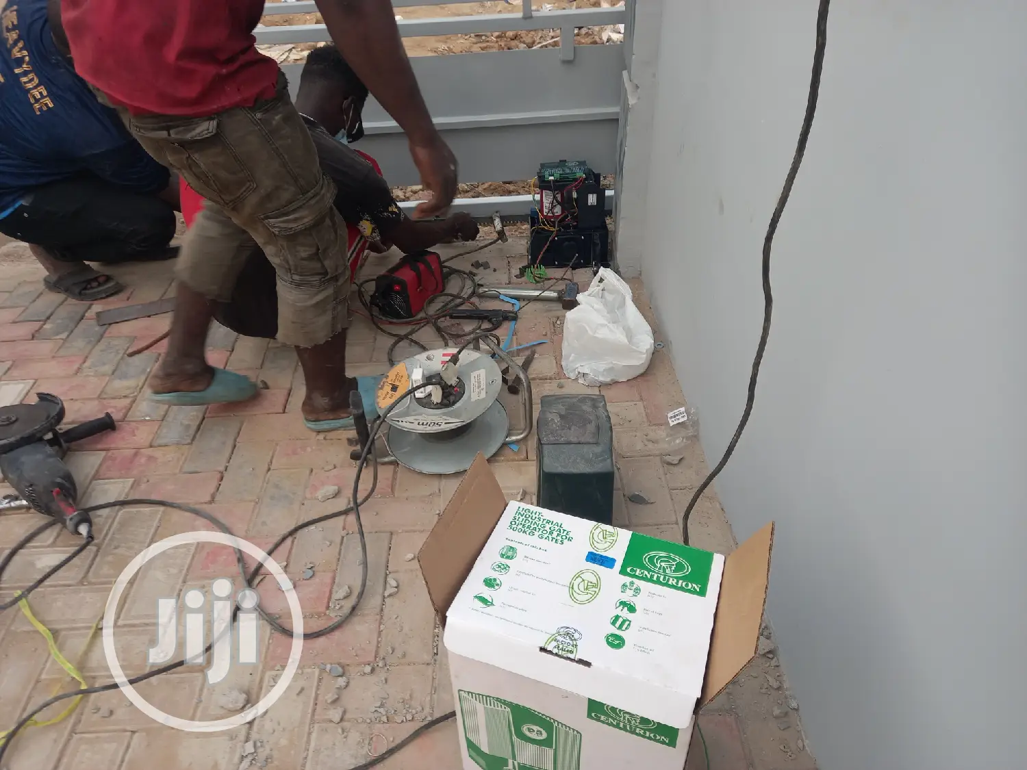 Remote Automatic Gate 500kg Machine Installation