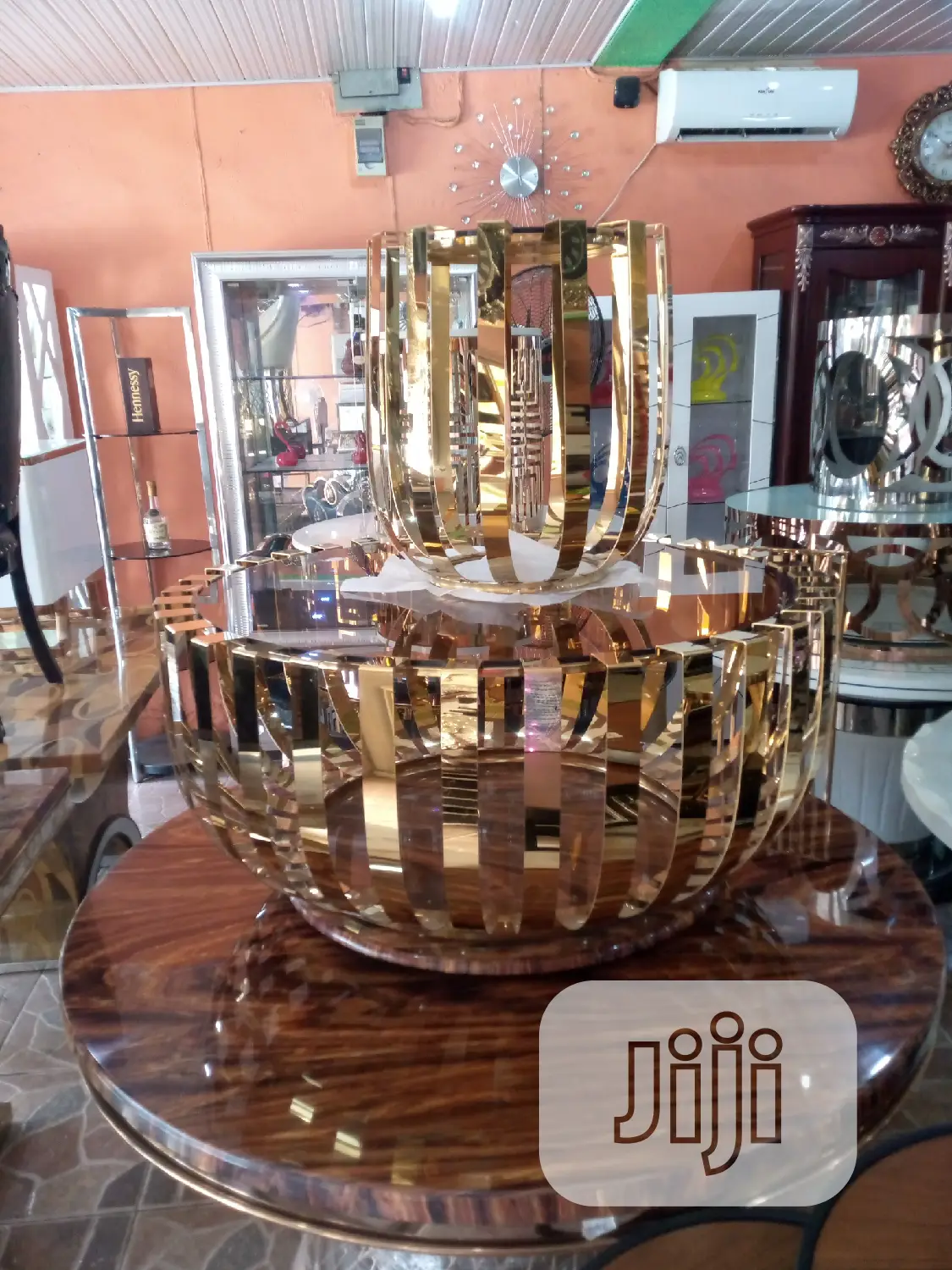 Gold Unique Center Table With Side Stool