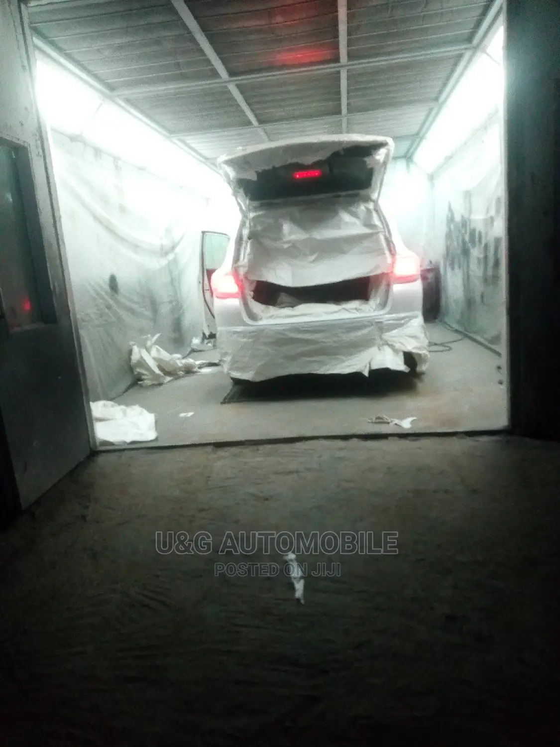 Car Spray Painting'