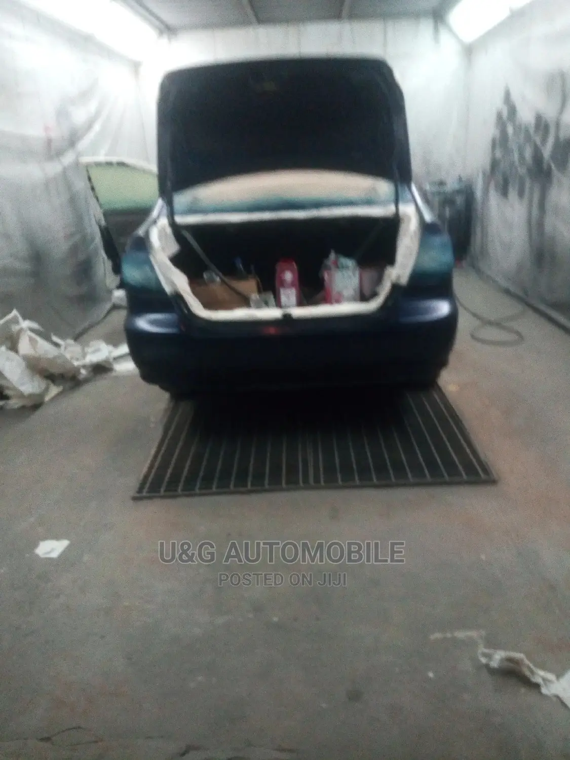 Car Spray Painting'