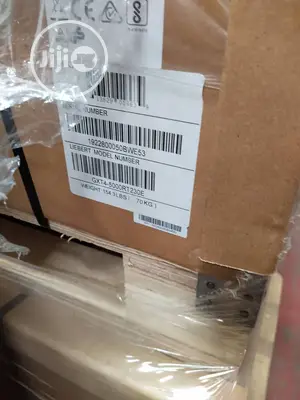 GXT4-5000RT230E Liebert Vertive Emerson 5kva 5000VA UPS