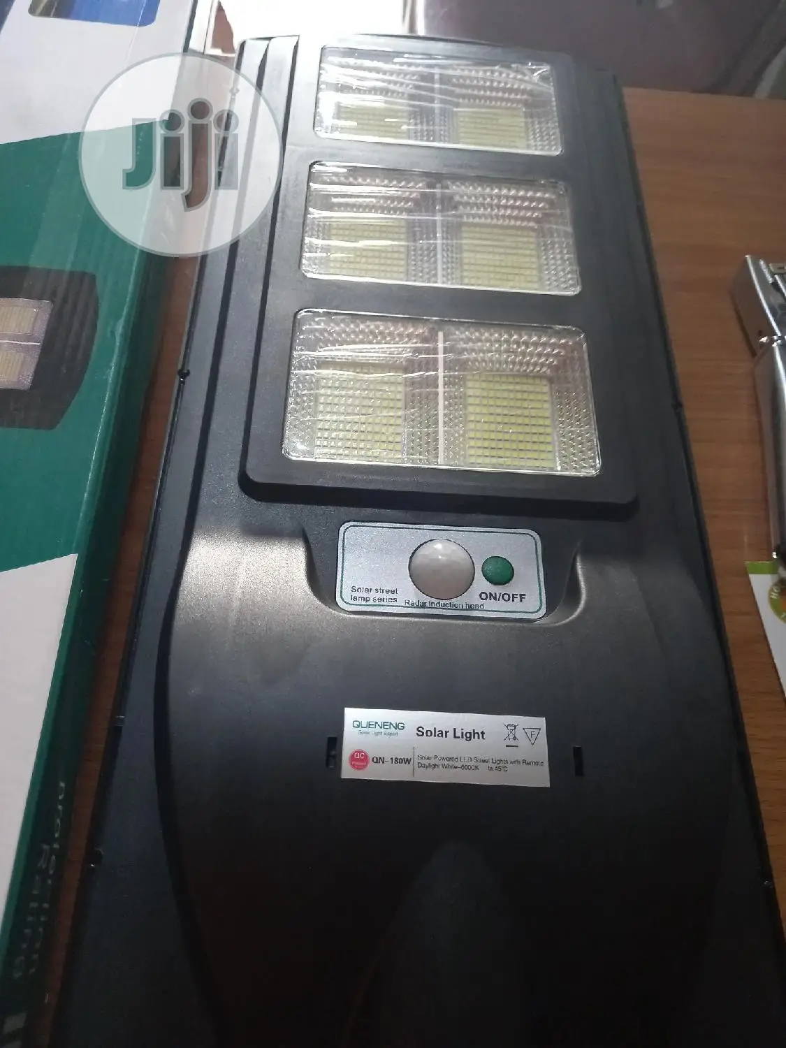 180W Solar Street Light