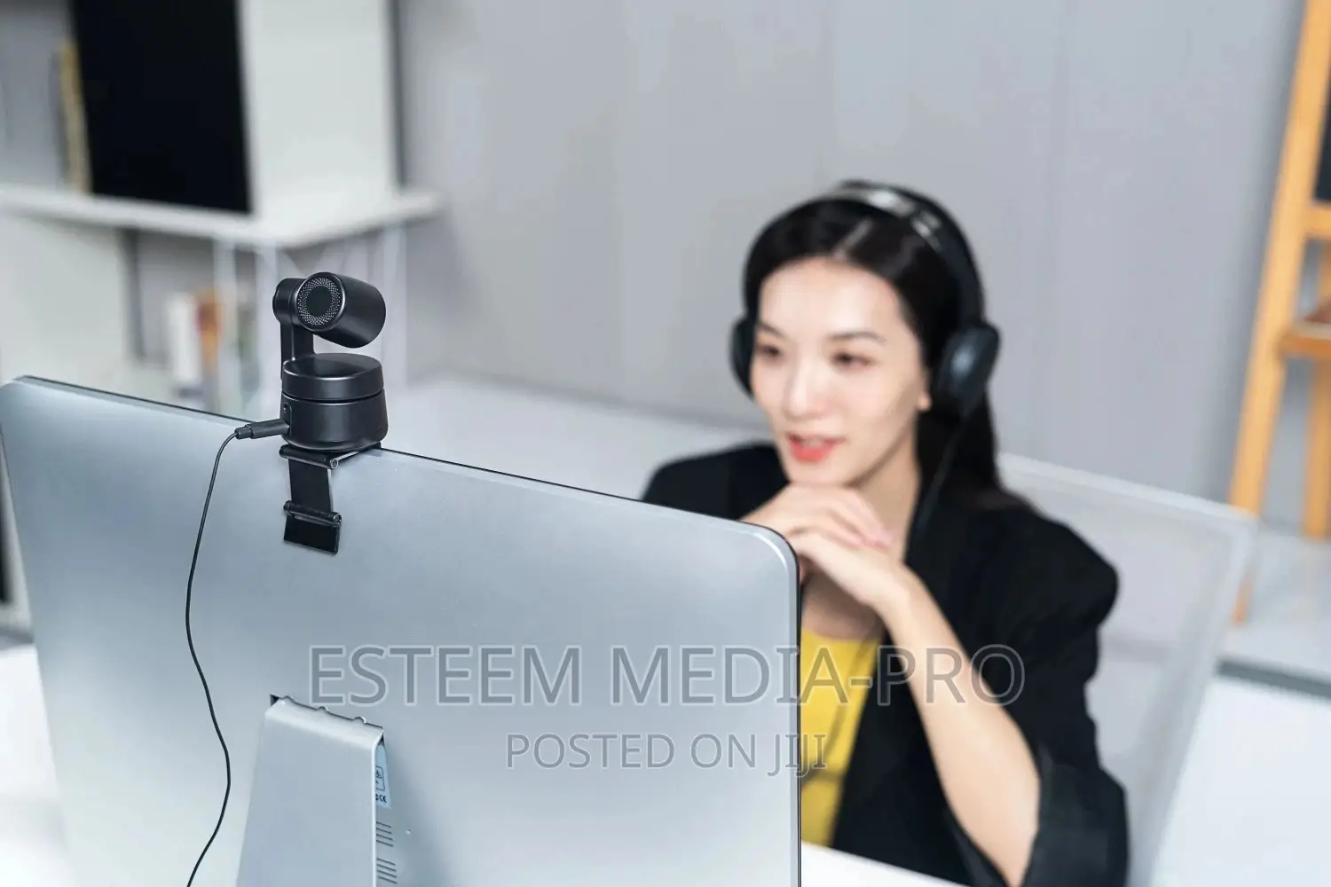 Obsbot Tiny Ai-Powered PTZ Webcam Video Conferencing Camera