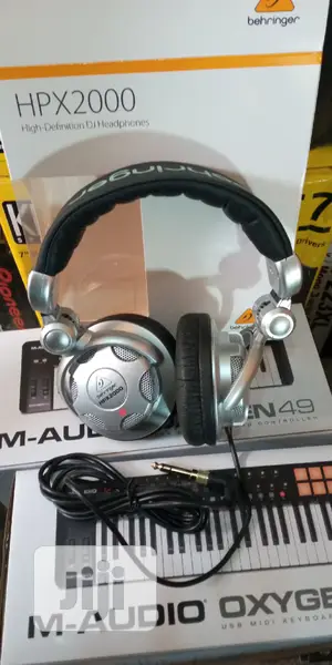 Behringer Headphones Hpx2000