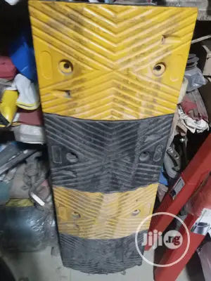 High Quality Speed Breaker