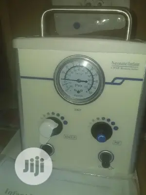 Neonate/Infant Resuscitator Machine