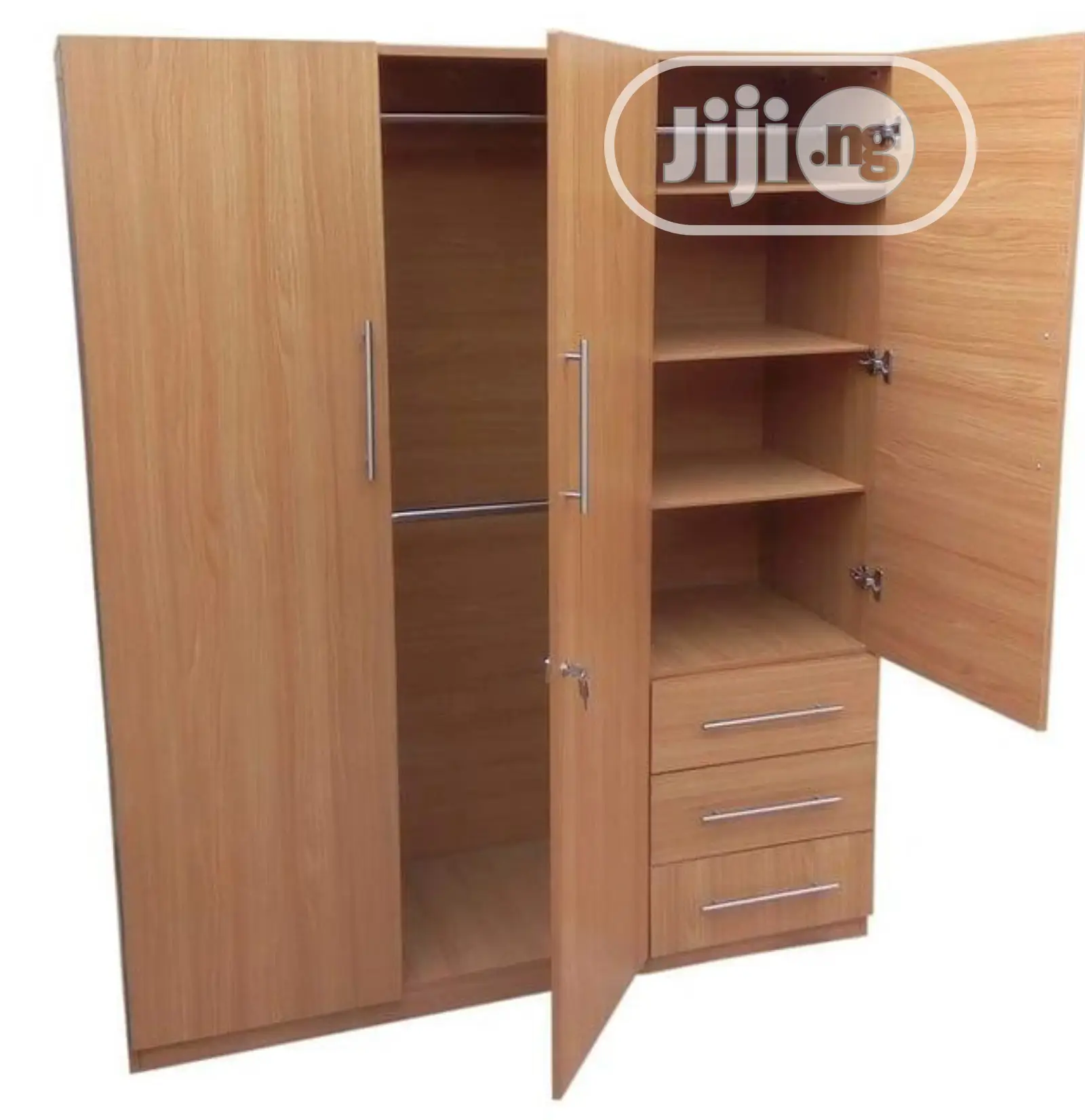 Elegant Standard 3 Doors Wardrobe