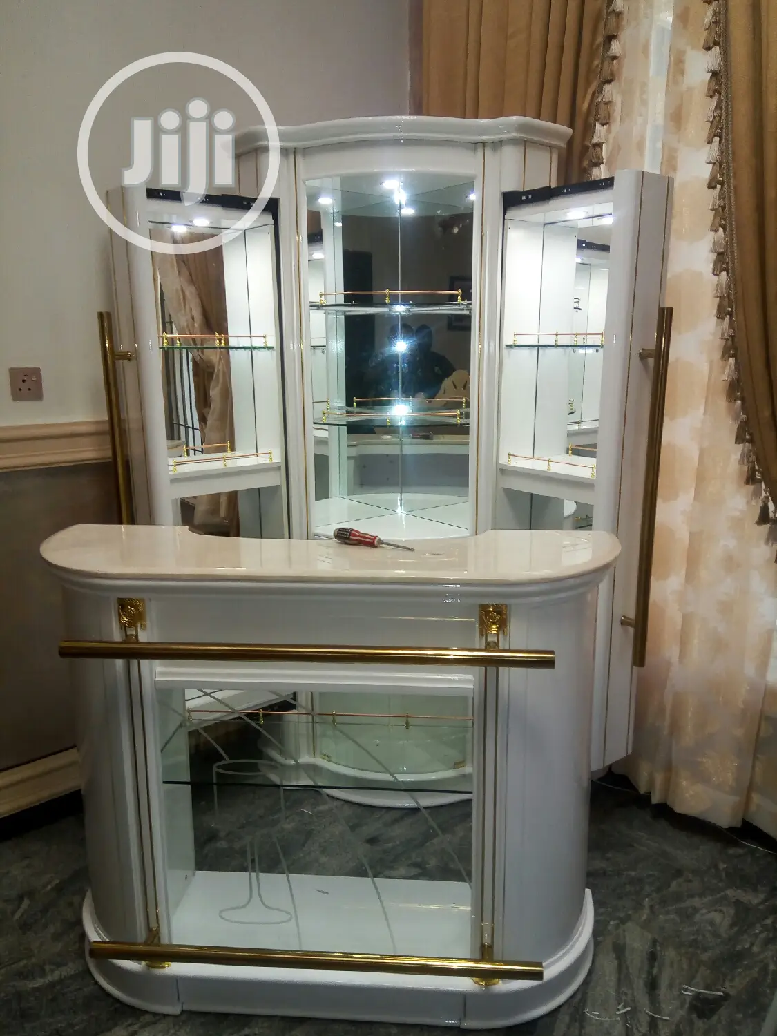 Wine Bar Stands