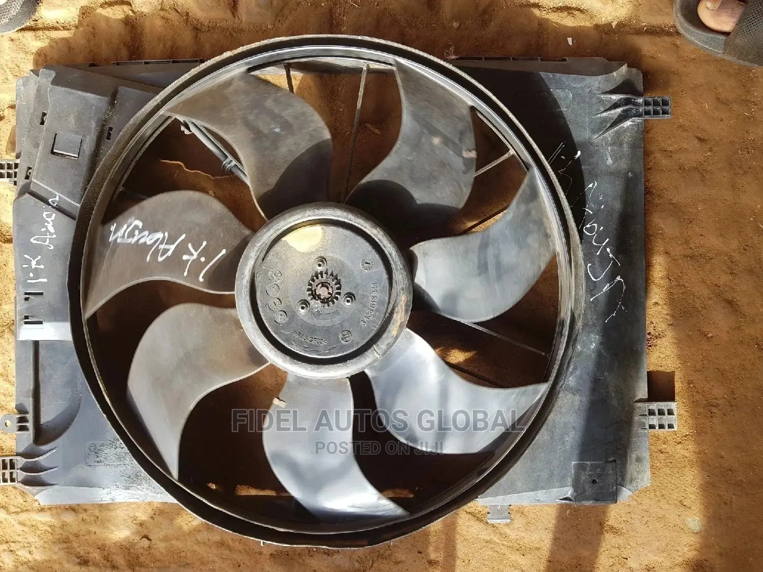 Engine Fan W204