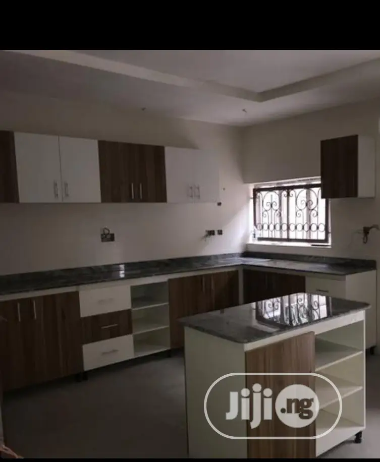 Kitchen Cabinet and Wardrobe