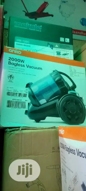 Vacuum Cleaner