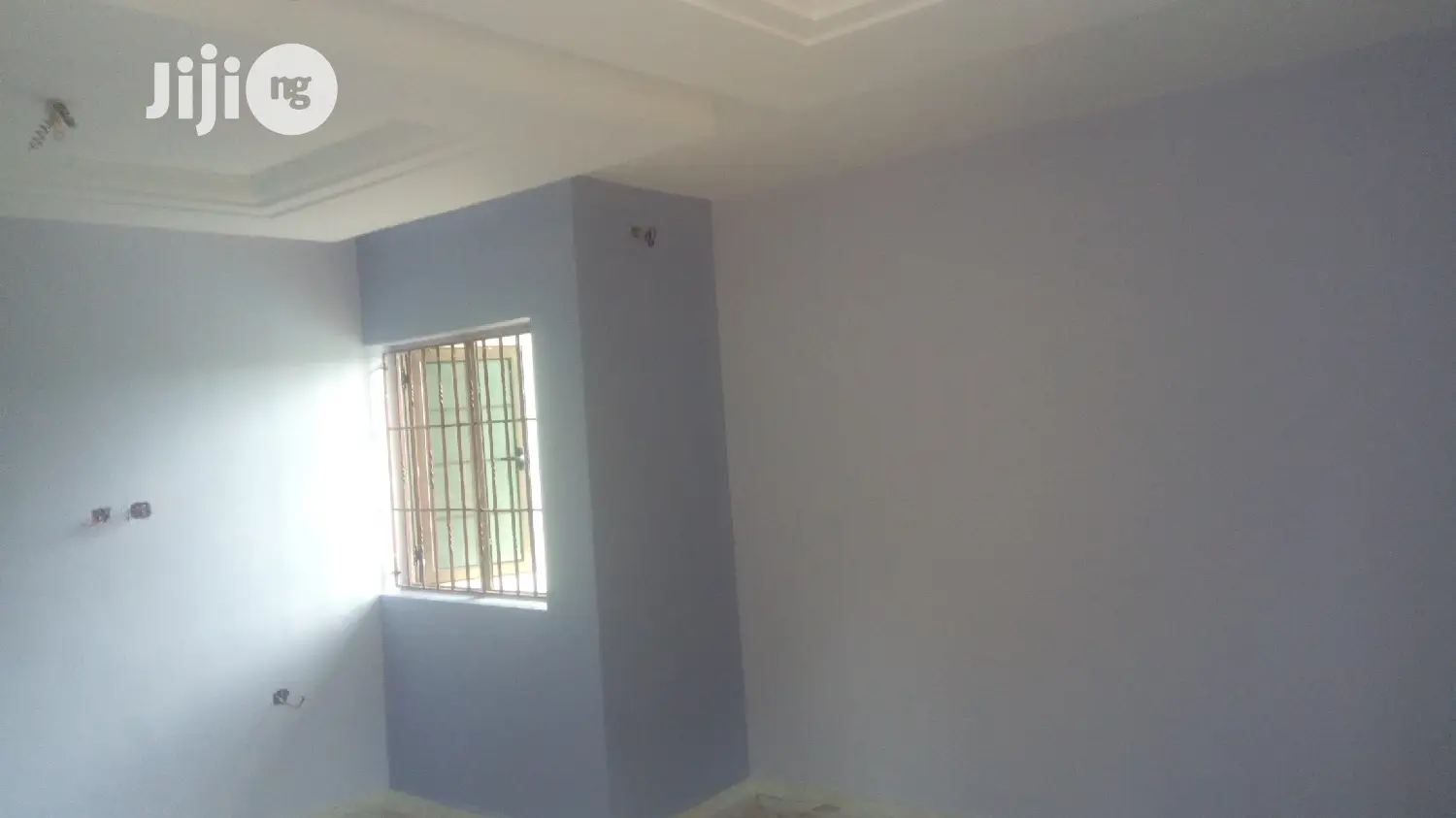 Screeding and Painting