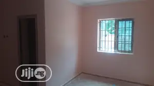 Screeding and Painting