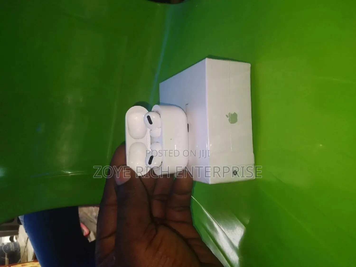 Original Apple Airpod Pro