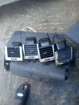 Set of Ac Vent Range Rover Sport 2006_2009