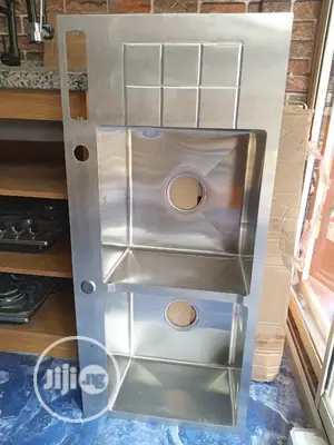 Double Bow Single Tray Hand Made Sink