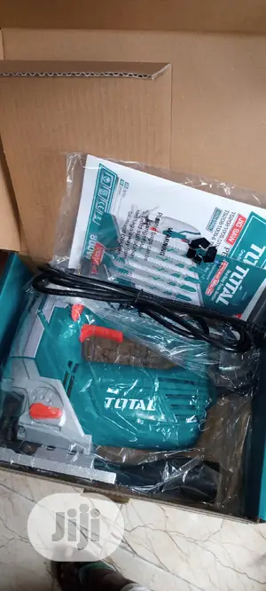 800w Jig Saw
