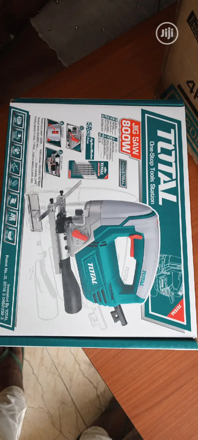 800w Jig Saw