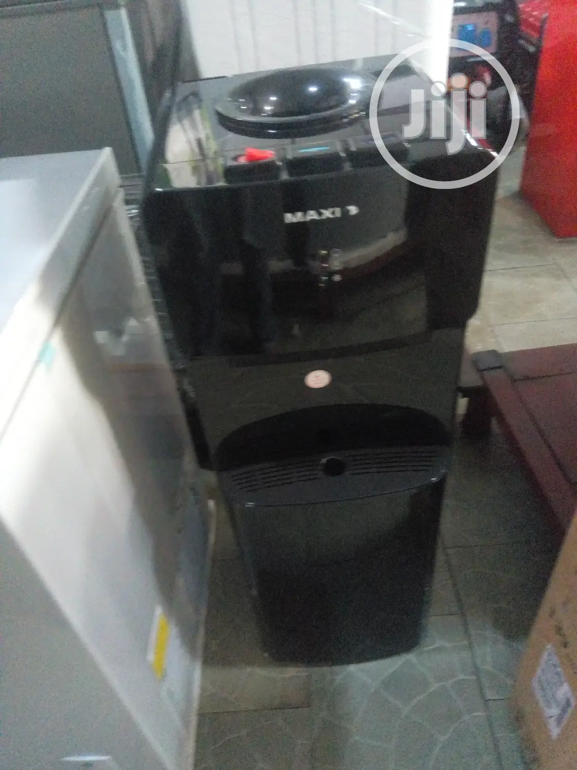MAXI Water Dispenser