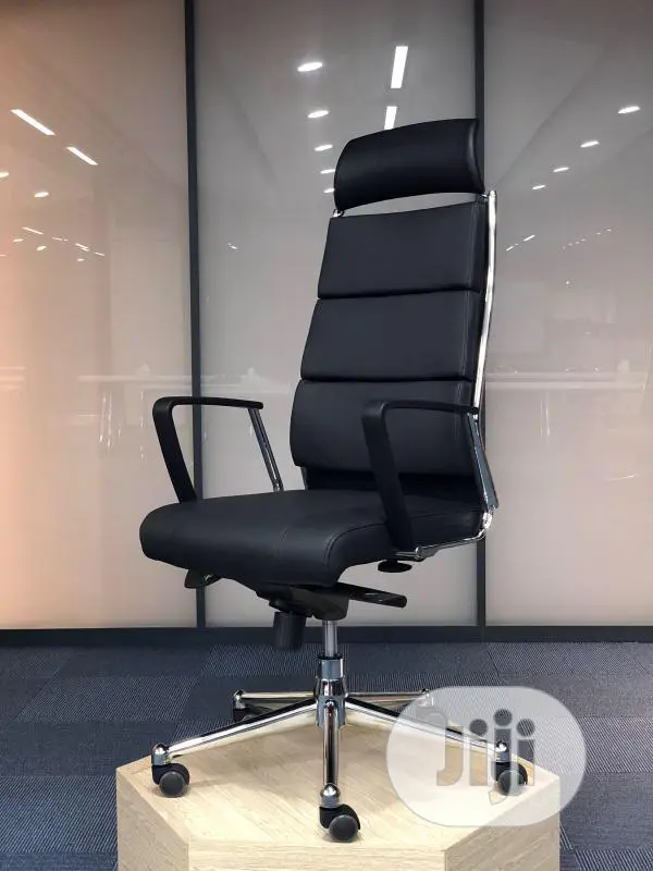 Executive Chair With Headrest