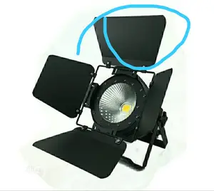 100w Cob With Barn Door