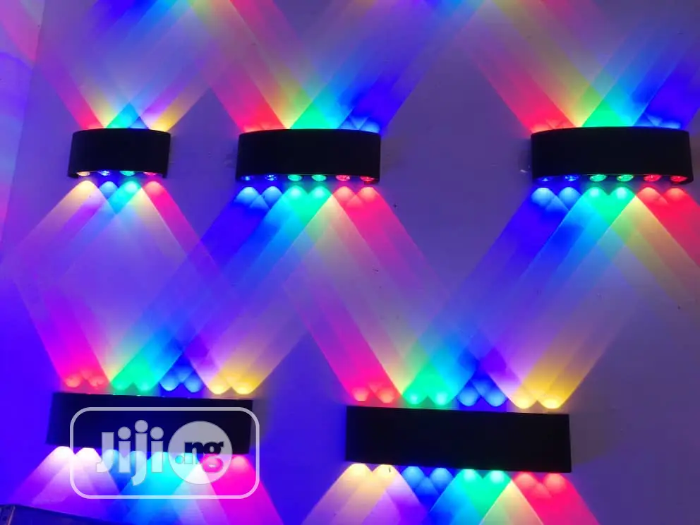 Outdoor Wall Lights